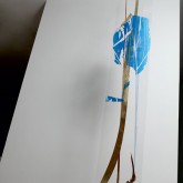 FIORE SOLITARIO - Xilografia e interventi in foglia oro e rame. Esemplare unico stampato dall'artista su lastra di plexiglass. Cm 200 x 35